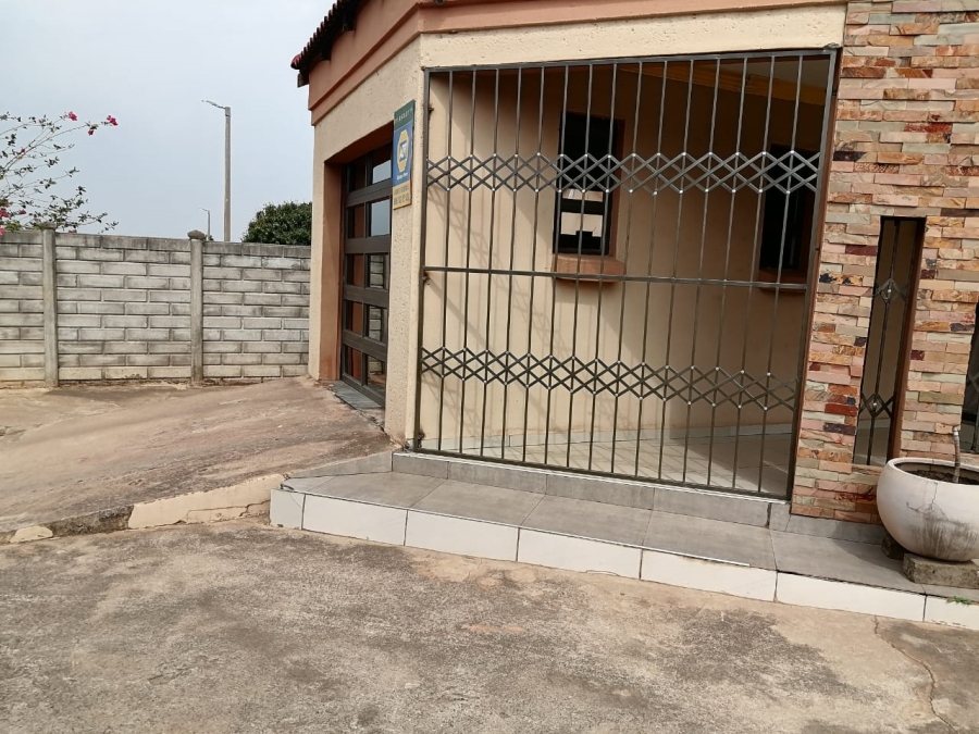 3 Bedroom Property for Sale in Tlhabane West North West
